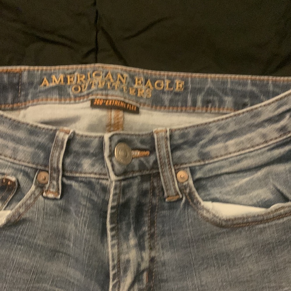 American eagle - Picture 2 of 4